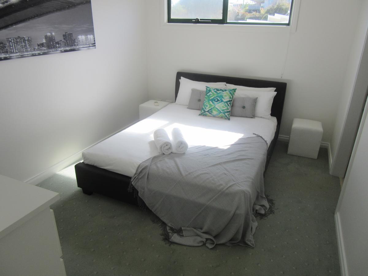 Abel Tasman Airport Motor Inn Лонсестън Екстериор снимка